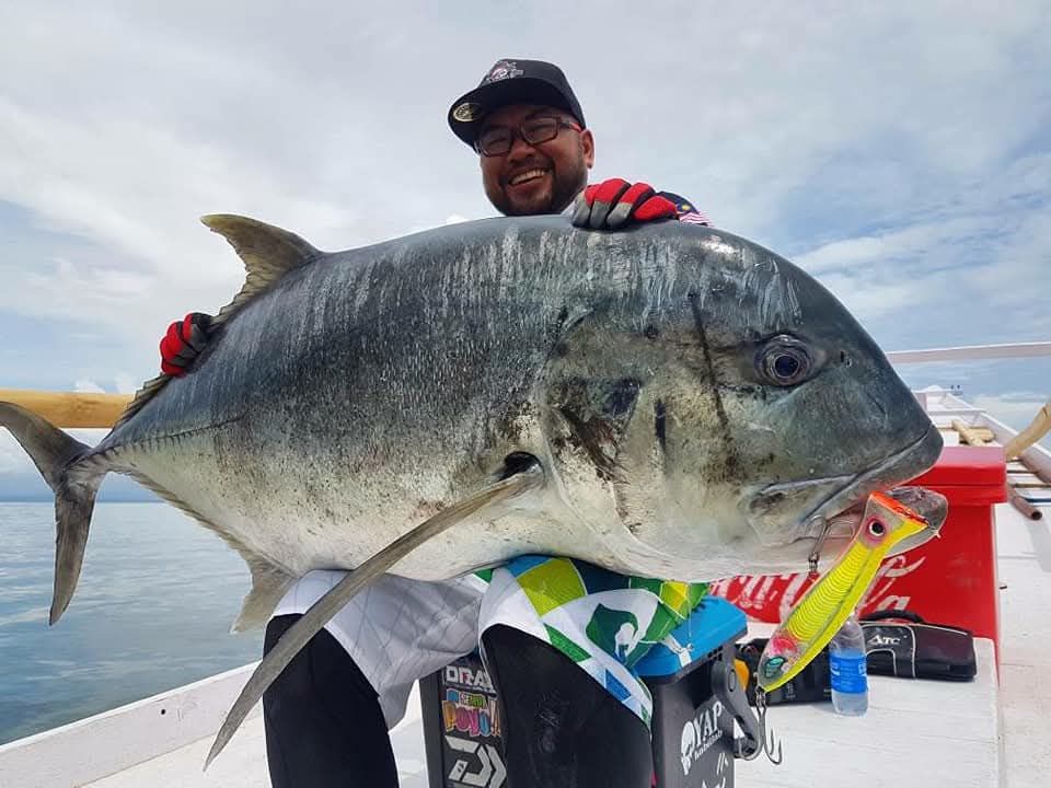 Popping & Jigging in the Strait Area