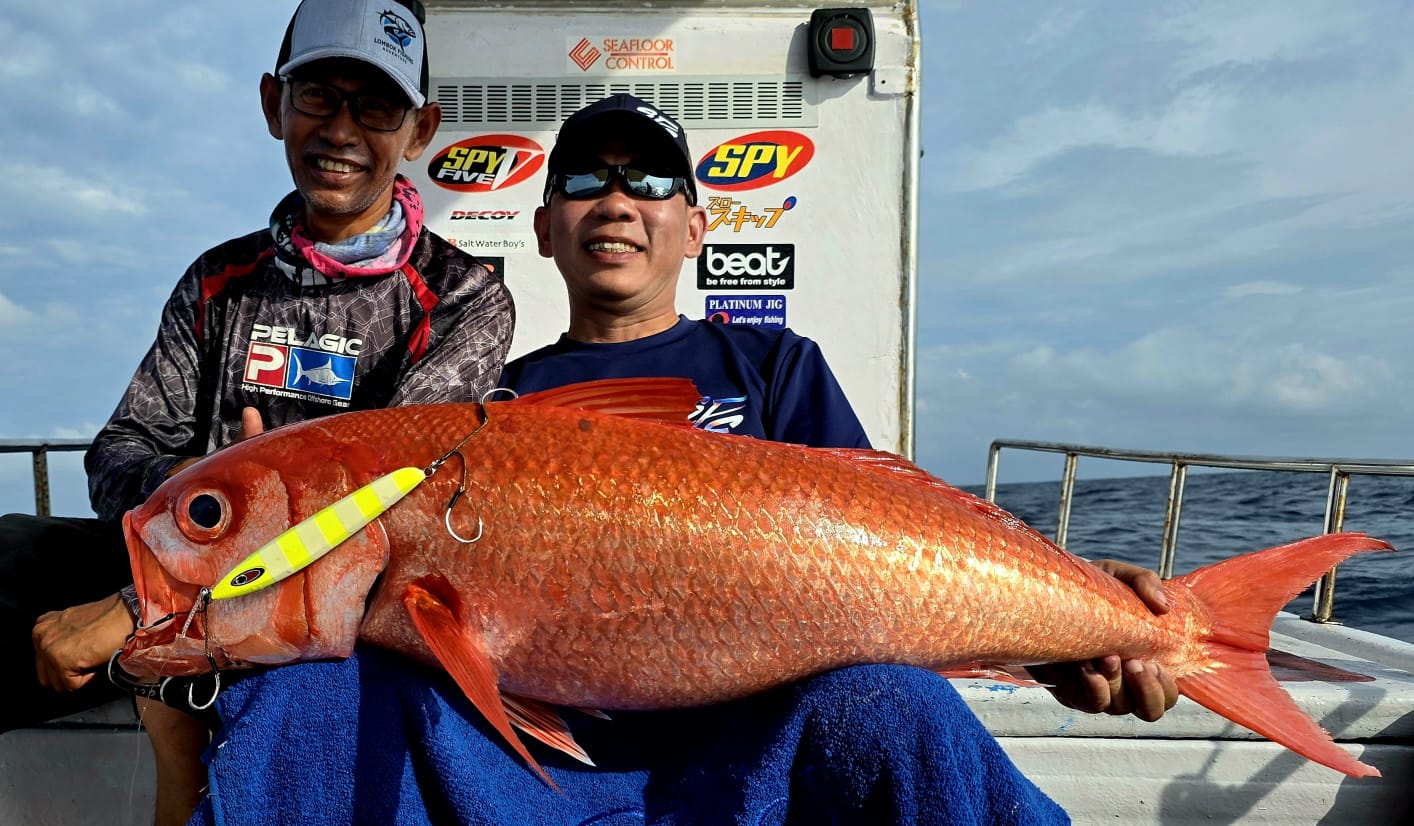 Deep Sea Jigging Fishing Adventure